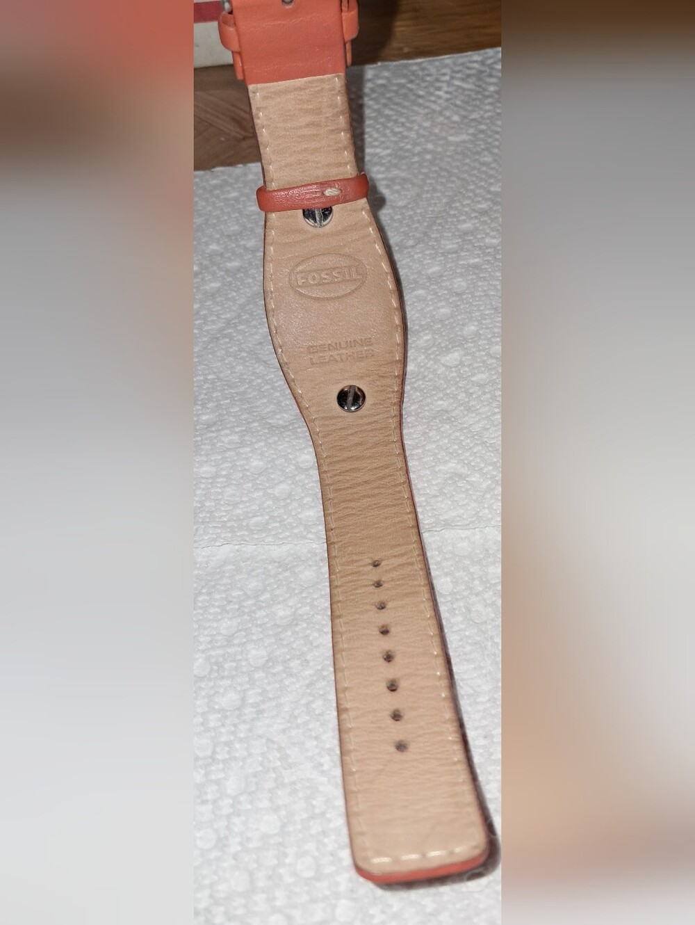 FOSSIL ORANGE FACE & BAND WATCH - Picture 9 of 16